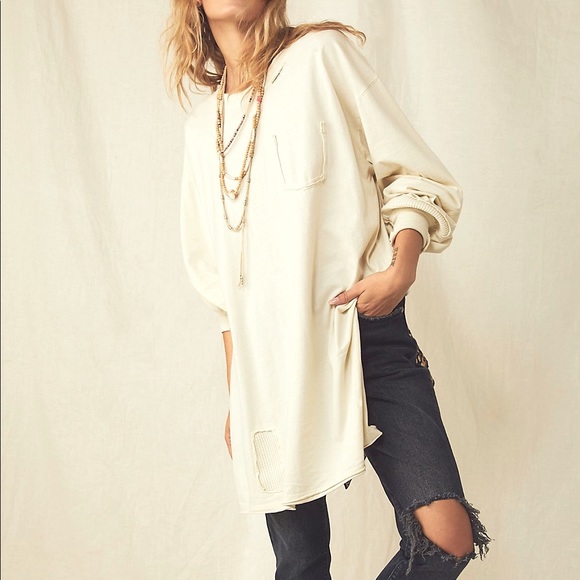 We The Free Juno Tee - Picture 1 of 14